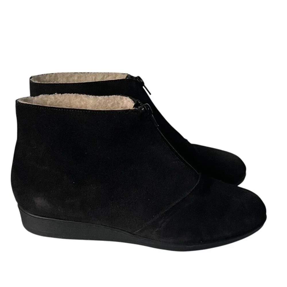 Airstep Women's Black Faux Suede Shearling Lined Wedge Ankle Zip Boots Size 9.5W